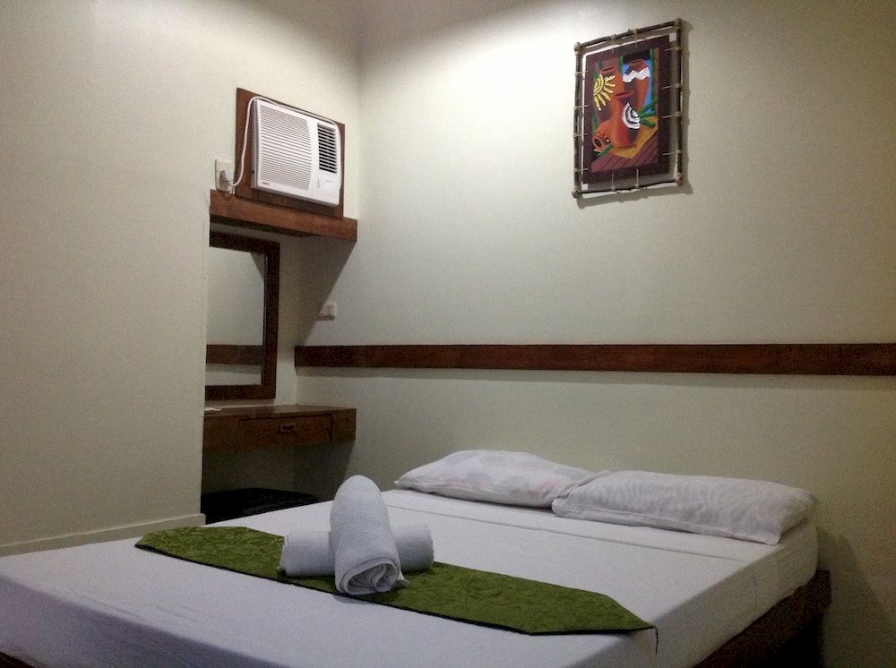 Qm Pension House Tagbilaran City Kültér fotó