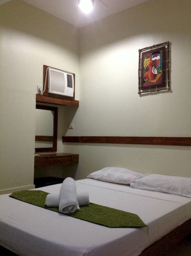 Qm Pension House Tagbilaran City Kültér fotó