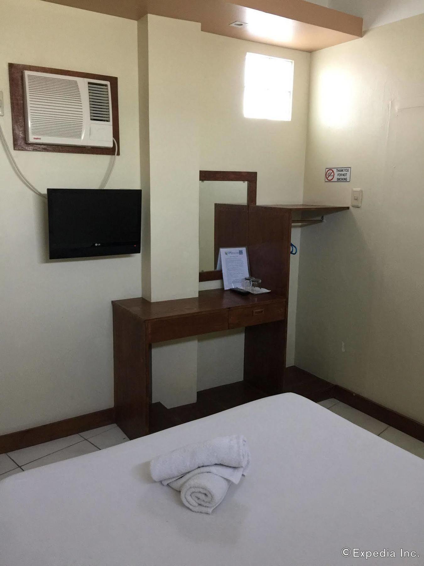 Qm Pension House Tagbilaran City Kültér fotó
